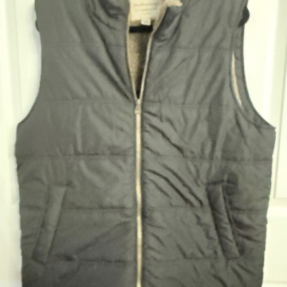 Weatherproof Men's Dark Green Puffer Sz L Vest NWOT. Perfect Condition! DJ